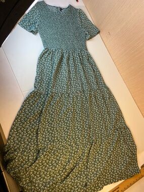 Maggeer Sage Green Floral Smocked Maxi Dress Cottagecore M